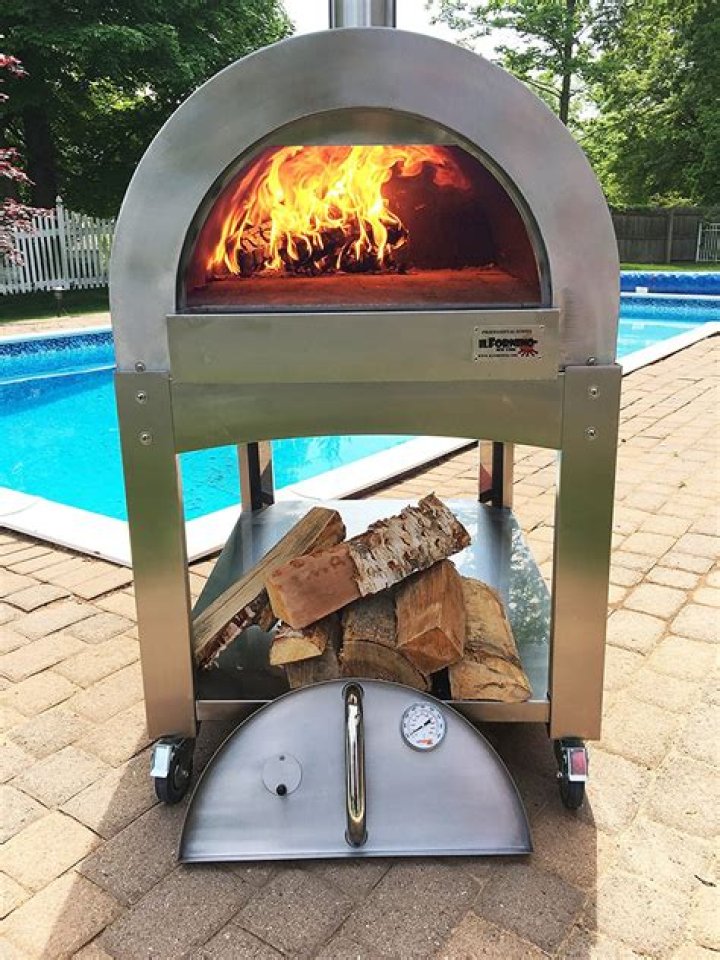9 best pizza ovens for outdoor dining