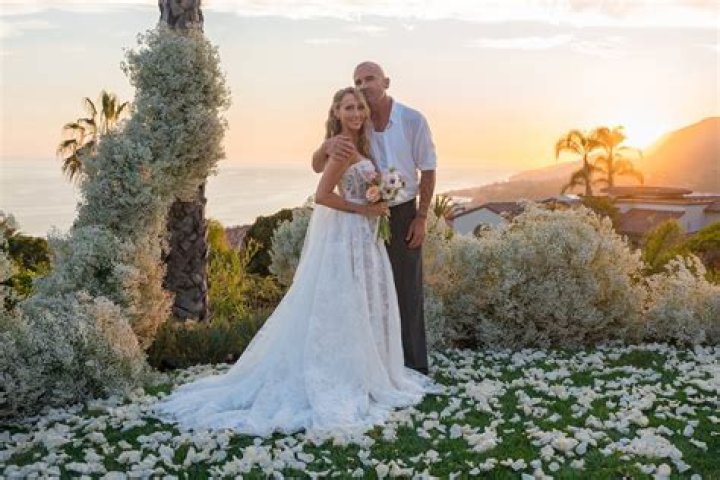 Dominic Purcell Wife: Is Dominic Purcell Married? 