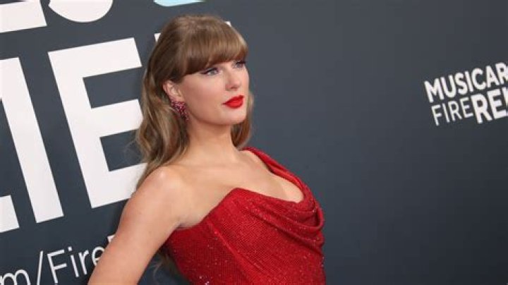 Taylor Swift officially claims writing credit for Calvin Harris track